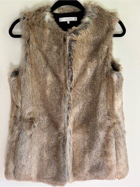 Zara Faux Fur Vest in Taupe Brown